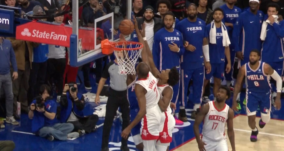 比赛的一部分！回顾杜兰特经历过的漏判：勇不出界成名梗